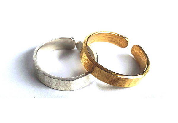 Hammered Ring // Anillo Martillado
